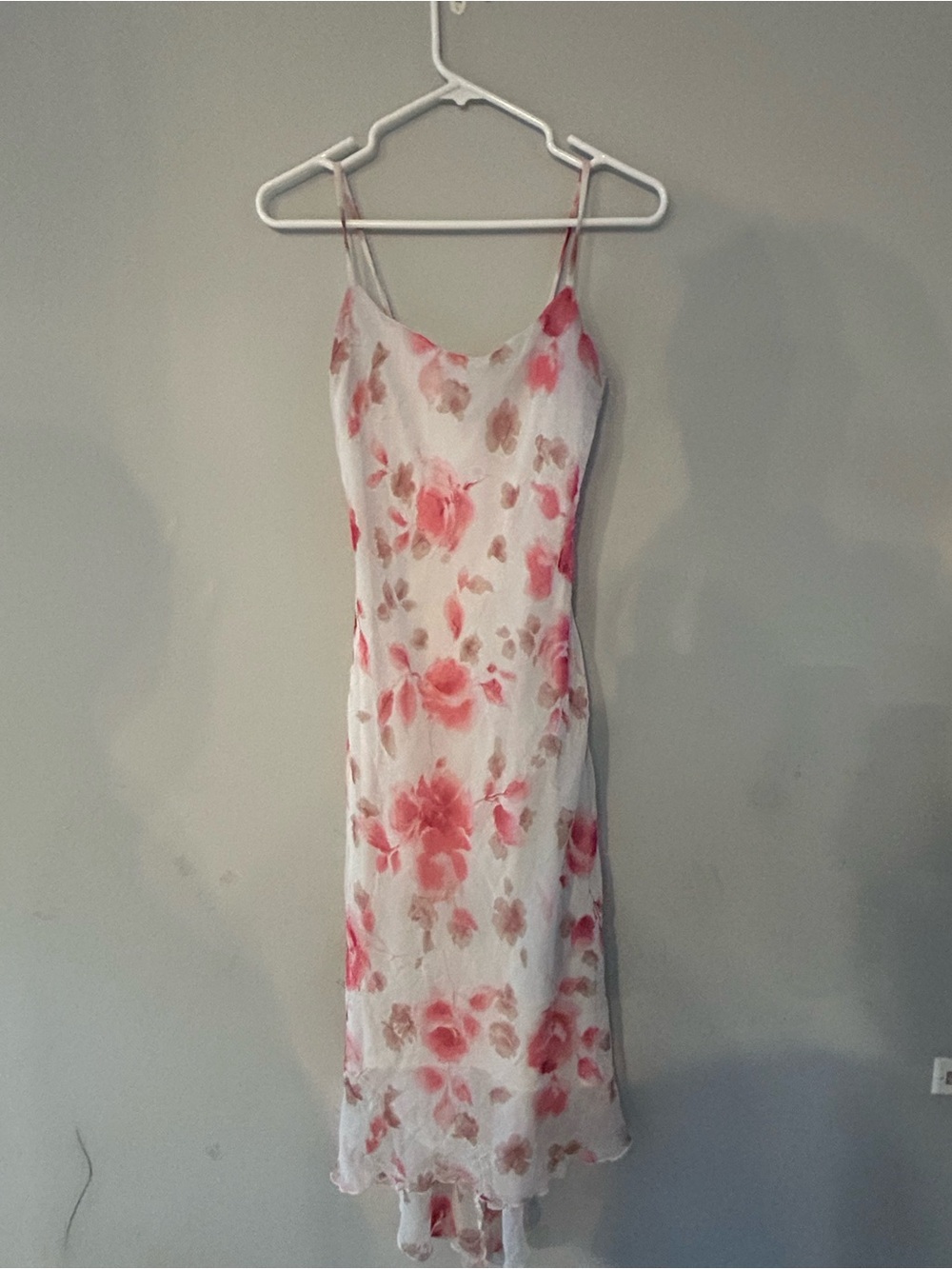 90’s Vintage Byer Too! Y2K White Slip Dress with Pink Floral Print
